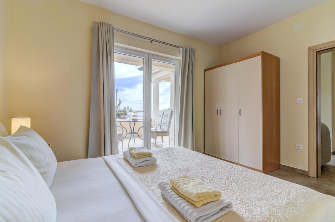 Apartments Mia Sveti Juraj Extérieur photo