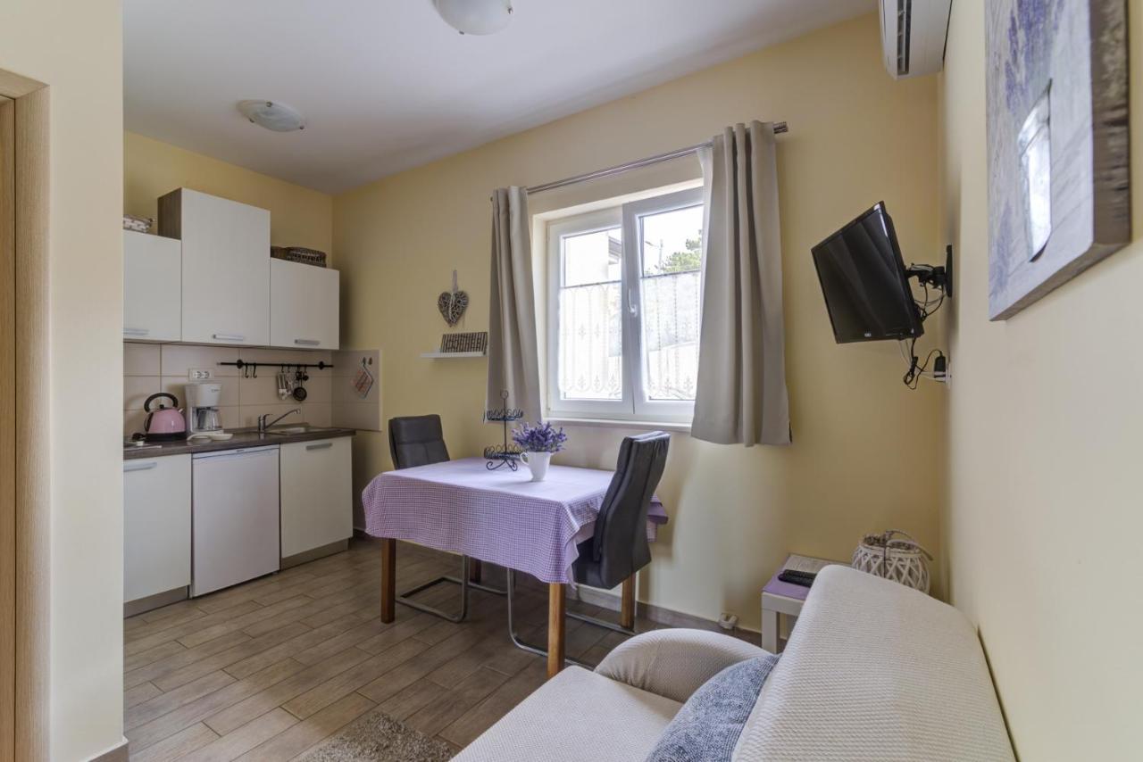 Apartments Mia Sveti Juraj Chambre photo
