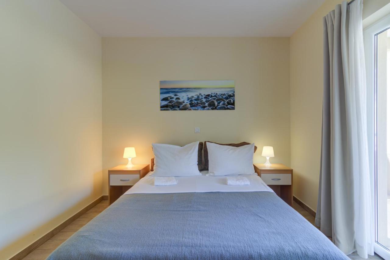 Apartments Mia Sveti Juraj Extérieur photo